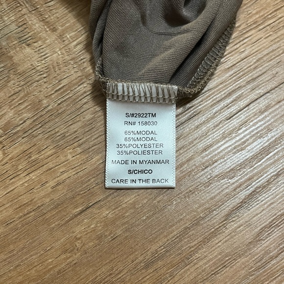 LOVE TREE SIMPLE T SHIRT - Picture 4 of 4